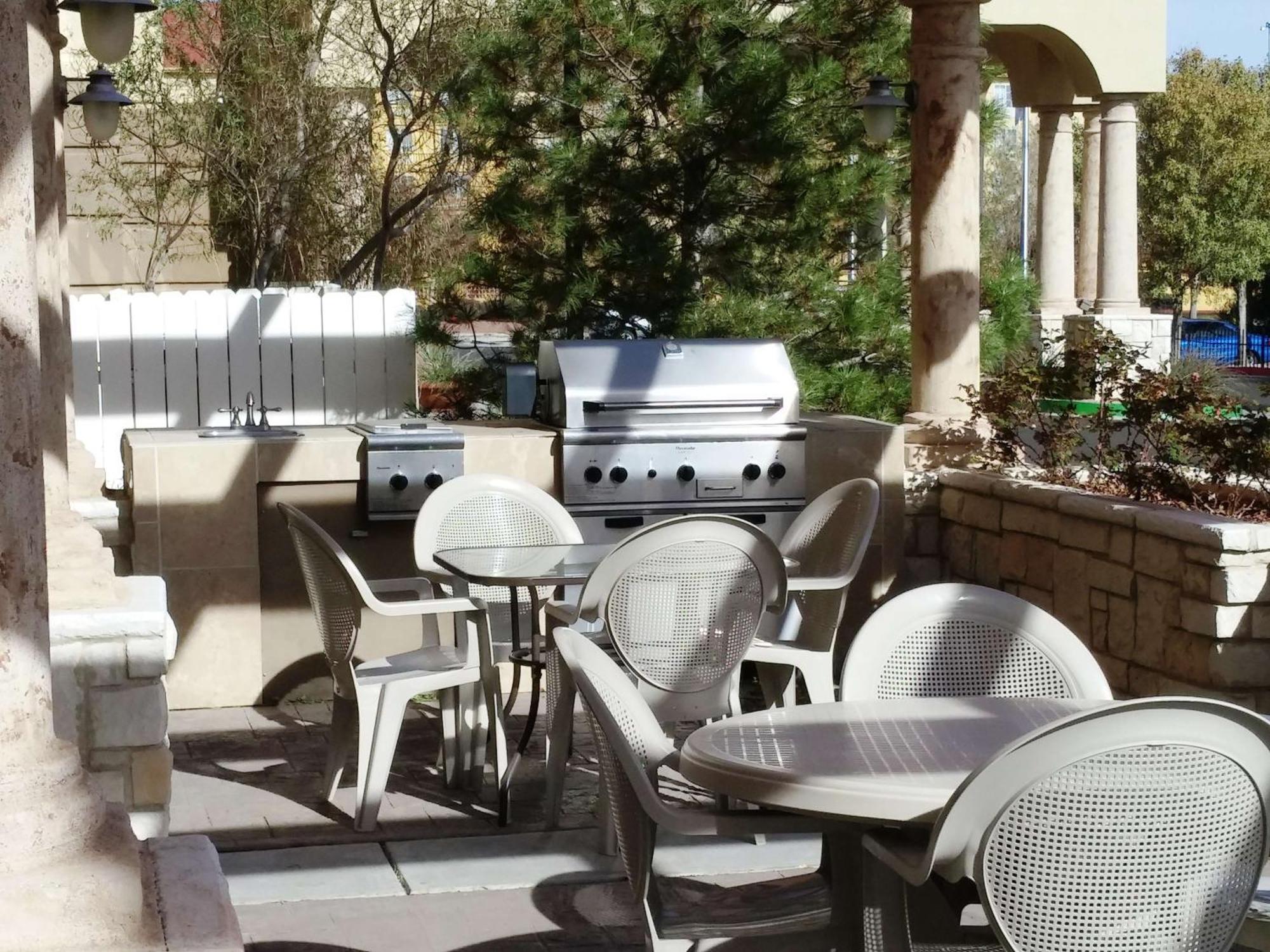 Hampton Inn & Suites Albuquerque-Coors Road Exteriör bild