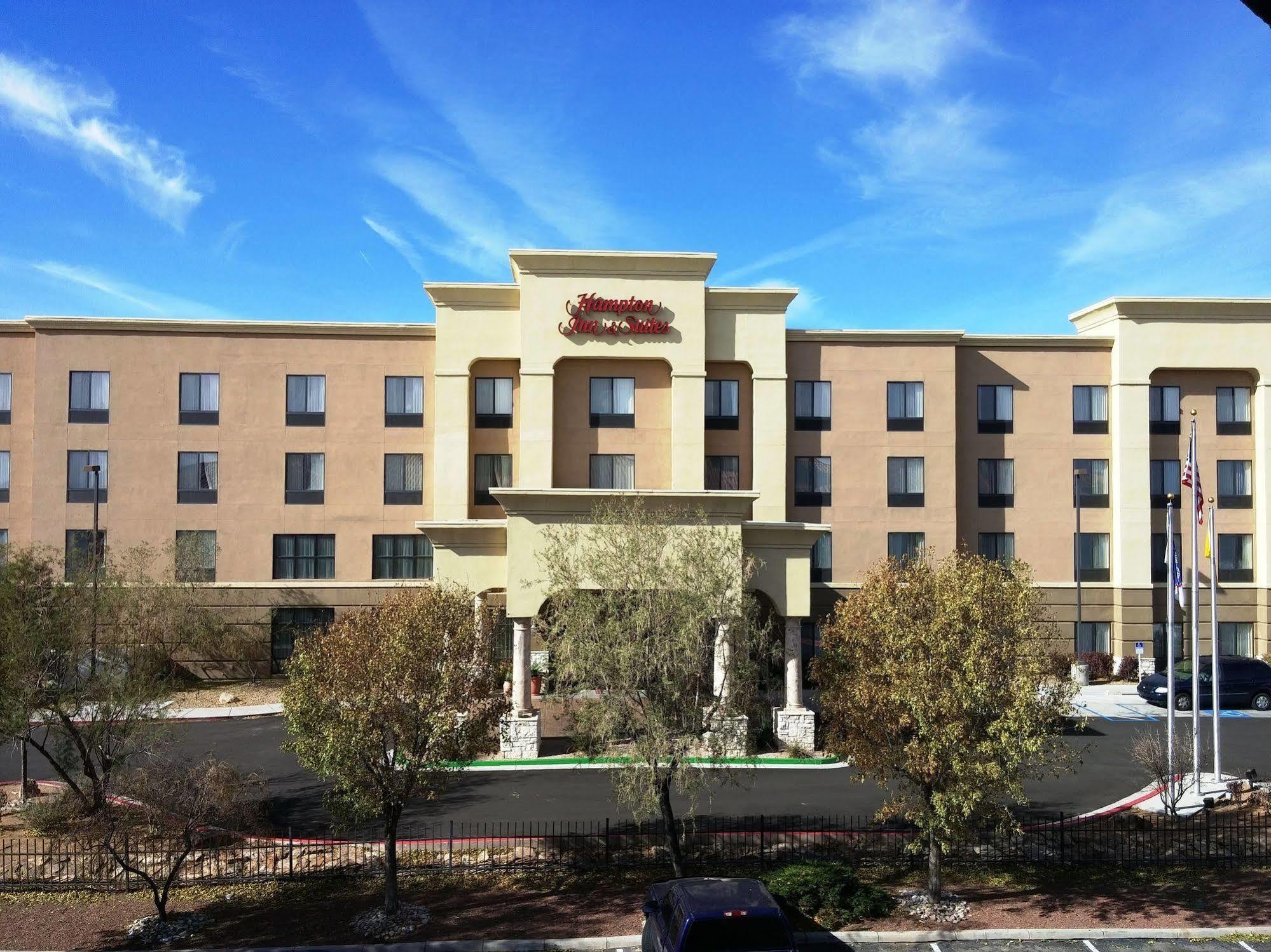 Hampton Inn & Suites Albuquerque-Coors Road Exteriör bild